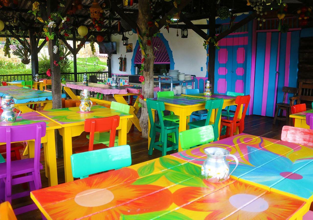 Hostal El Zafiro Del Cafe Hotel El Meson  Exterior photo